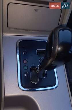 Хетчбек Geely Emgrand 7 (EC7) 2012 в 