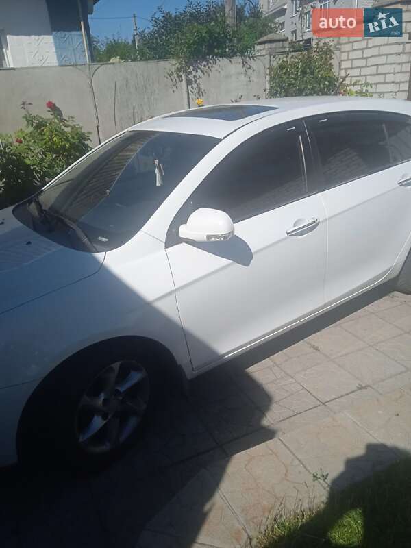 Хэтчбек Geely Emgrand 7 (EC7) 2014 в Кременчуге