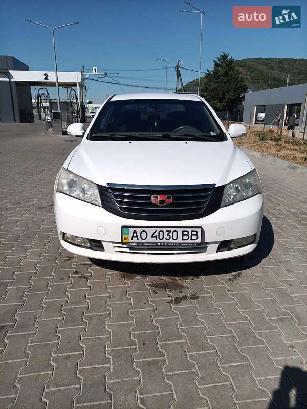 Седан Geely Emgrand 7 (EC7) 2012 в 