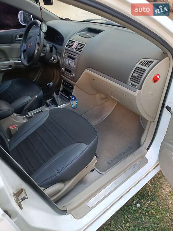 Седан Geely Emgrand 7 (EC7) 2012 в Мукачевому