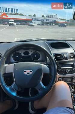 Хэтчбек Geely Emgrand 7 (EC7) 2013 в 