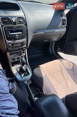 Хэтчбек Geely Emgrand 7 (EC7) 2013 в 