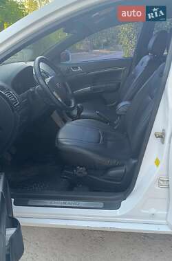 Седан Geely Emgrand 7 (EC7) 2013 в 