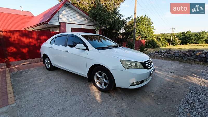 Geely Emgrand 7 (EC7) 2013