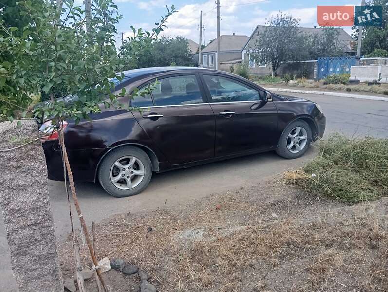 Седан Geely Emgrand 7 (EC7) 2012 в Вознесенську