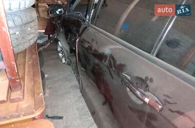 Хэтчбек Geely Emgrand 7 (EC7) 2011 в 