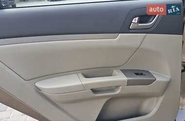 Седан Geely Emgrand 7 (EC7) 2012 в 