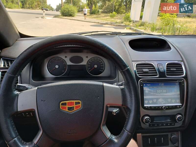 Хетчбек Geely Emgrand 7 (EC7) 2012 в Дніпрі