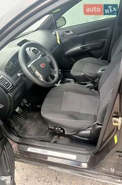 Седан Geely Emgrand 7 (EC7) 2013 в 