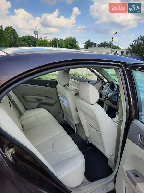 Седан Geely Emgrand 7 (EC7) 2011 в Луцьку