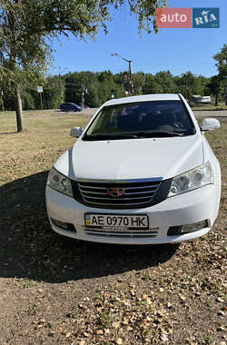 Седан Geely Emgrand 7 (EC7) 2011 в Кривому Розі