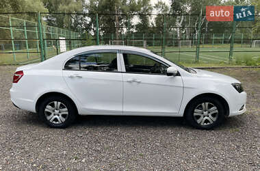 Седан Geely Emgrand 7 (EC7) 2016 в 