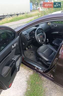 Седан Geely Emgrand 7 (EC7) 2014 в 