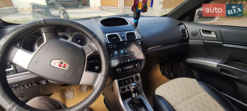 Седан Geely Emgrand 7 (EC7) 2013 в Скале-Подольской