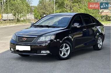 Седан Geely Emgrand 7 (EC7) 2013 в Дніпрі