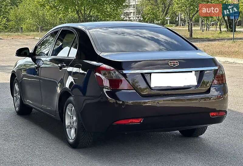 Седан Geely Emgrand 7 (EC7) 2013 в Днепре