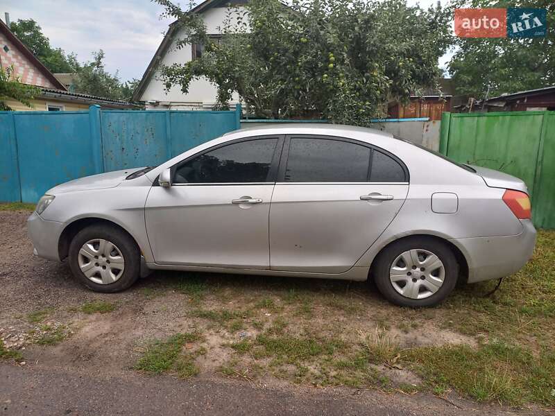 Седан Geely Emgrand 7 (EC7) 2013 в Чернігові