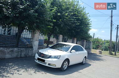 Седан Geely Emgrand 7 (EC7) 2012 в 