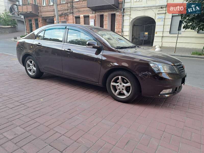 Седан Geely Emgrand 7 (EC7) 2013 в Дніпрі