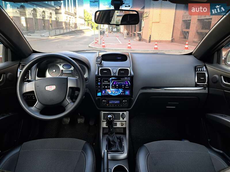 Седан Geely Emgrand 7 (EC7) 2013 в Дніпрі