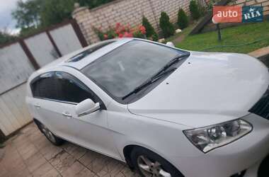 Хэтчбек Geely Emgrand 7 (EC7) 2014 в 