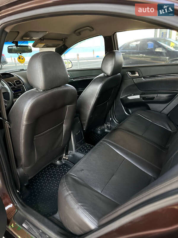 Седан Geely Emgrand 7 (EC7) 2014 в Запоріжжі