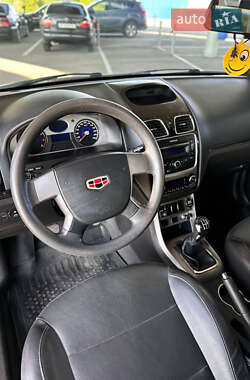 Седан Geely Emgrand 7 (EC7) 2014 в 