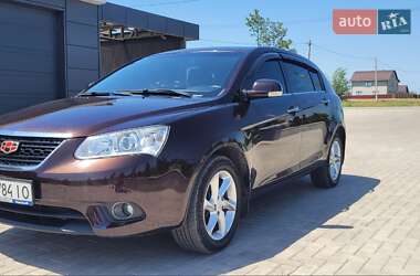Хэтчбек Geely Emgrand 7 (EC7) 2014 в 