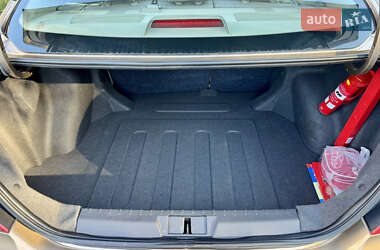 Седан Geely Emgrand 7 (EC7) 2012 в 