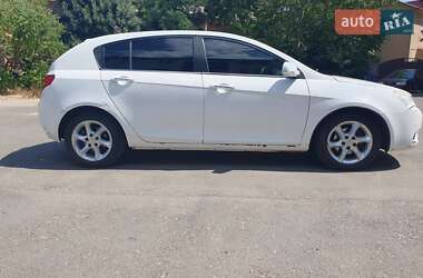 Хетчбек Geely Emgrand 7 (EC7) 2014 в 
