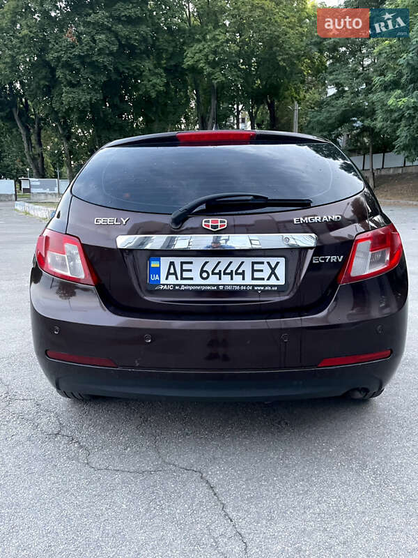 Хетчбек Geely Emgrand 7 (EC7) 2011 в Дніпрі