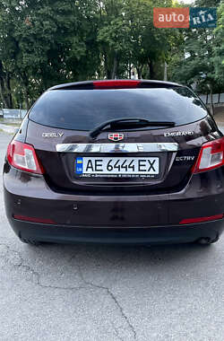 Хэтчбек Geely Emgrand 7 (EC7) 2011 в 