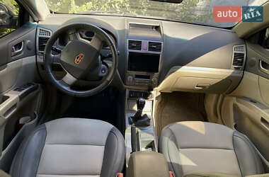 Хэтчбек Geely Emgrand 7 (EC7) 2011 в 