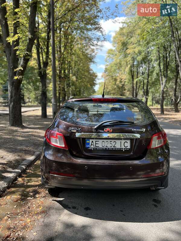 Хетчбек Geely Emgrand 7 (EC7) 2013 в Кривому Розі