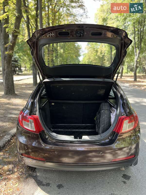 Хетчбек Geely Emgrand 7 (EC7) 2013 в Кривому Розі