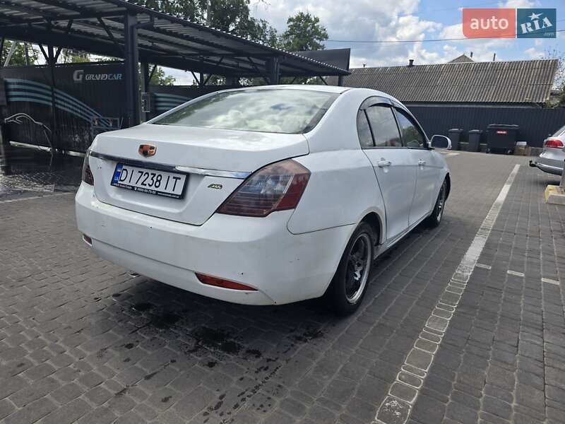 Седан Geely Emgrand 7 (EC7) 2011 в Коростене