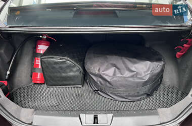 Седан Geely Emgrand 7 (EC7) 2012 в 
