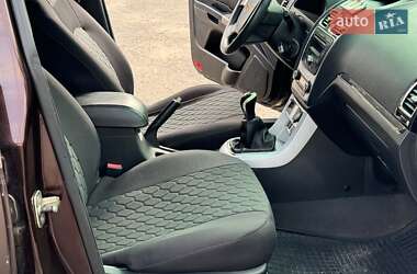 Седан Geely Emgrand 7 (EC7) 2012 в 