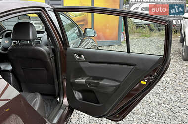 Хэтчбек Geely Emgrand 7 (EC7) 2013 в 