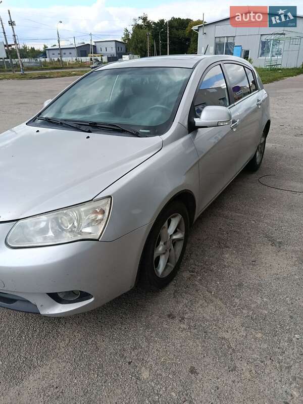 Хетчбек Geely Emgrand 7 (EC7) 2013 в Сумах фото 9 Хетчбек Geely Emgrand 7 (EC7) 2013 в Сумах