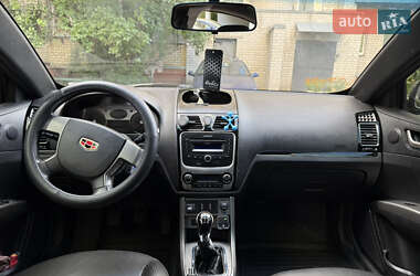 Хэтчбек Geely Emgrand 7 (EC7) 2014 в 