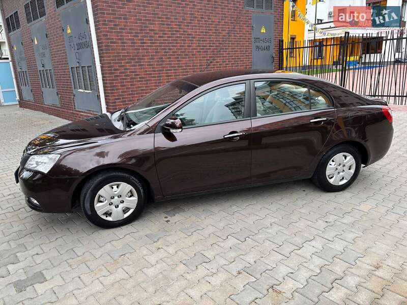 Седан Geely Emgrand 7 (EC7) 2011 в Киеве