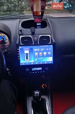 Седан Geely Emgrand 7 (EC7) 2014 в 