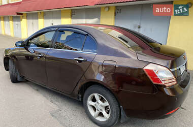 Седан Geely Emgrand 7 (EC7) 2013 в 
