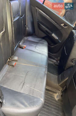 Седан Geely Emgrand 7 (EC7) 2013 в 