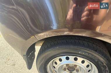 Хэтчбек Geely Emgrand 7 (EC7) 2013 в 