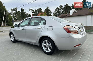 Седан Geely Emgrand 7 (EC7) 2012 в 