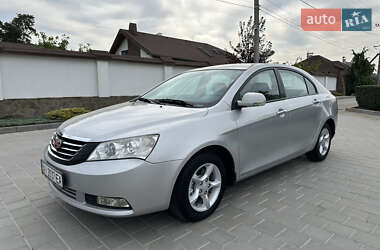 Седан Geely Emgrand 7 (EC7) 2012 в 