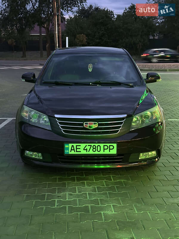 Седан Geely Emgrand 7 (EC7) 2014 в Кривому Розі