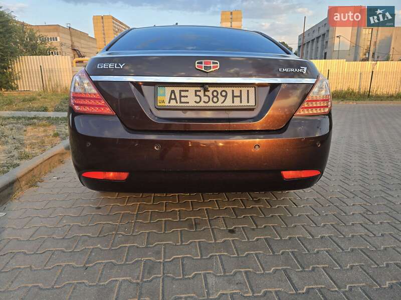 Седан Geely Emgrand 7 (EC7) 2014 в Дніпрі